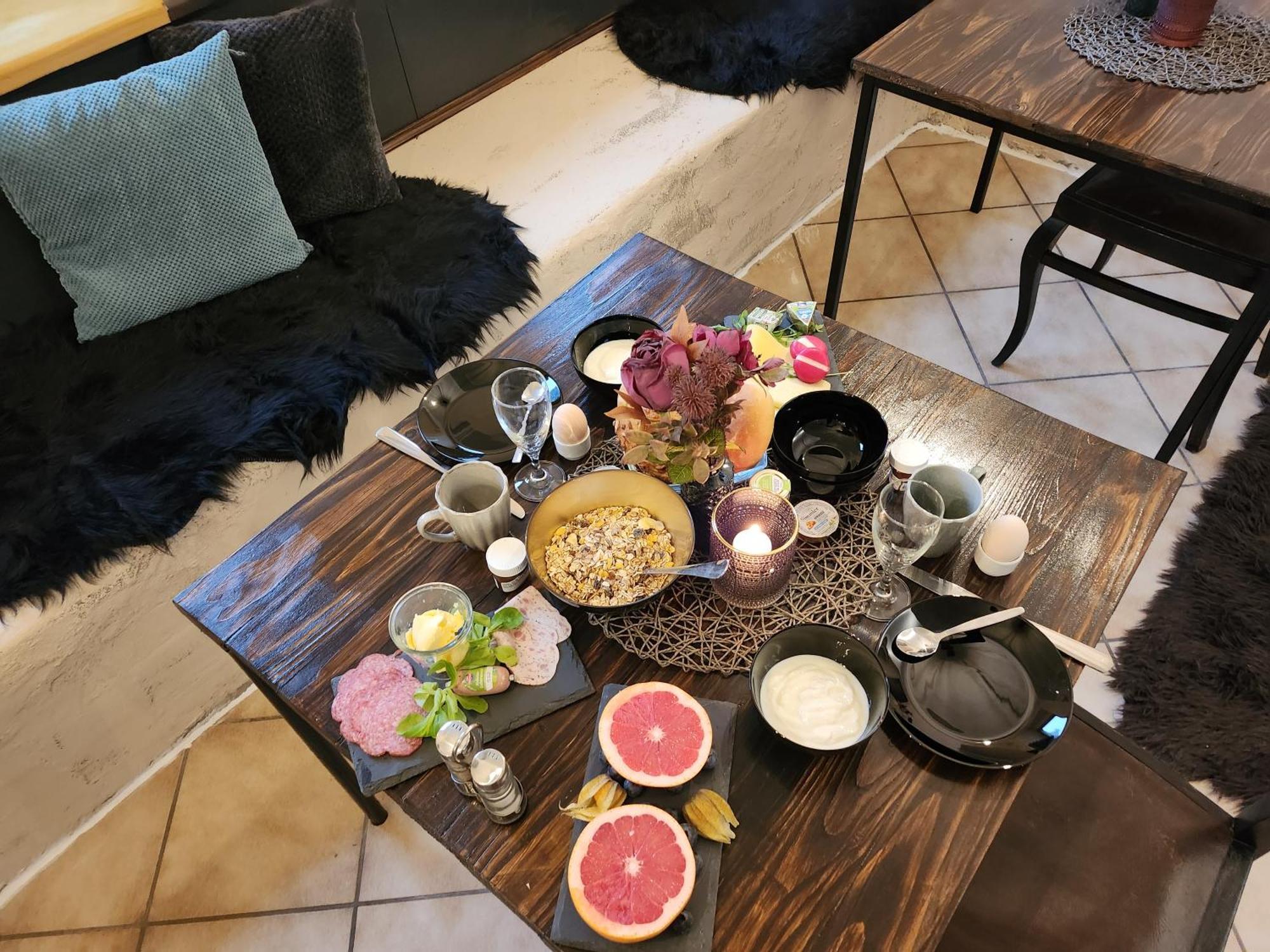 Schwalbenhof Hotel Lommatzsch Екстериор снимка